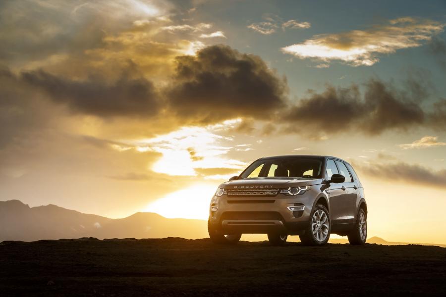  Land Rover Discovery Sport HSE Luxury 2015 года  (фото 48 из 62)
